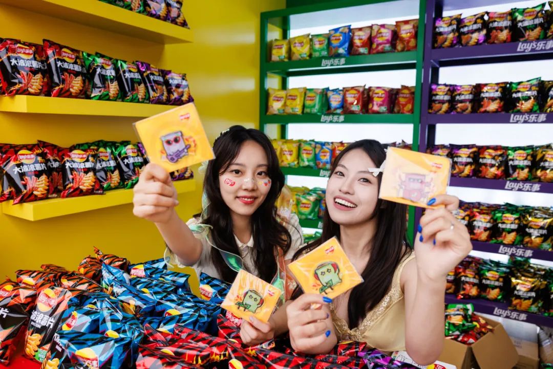 上市10年再升级，乐事大波浪要做年轻人的解压“社交货币”