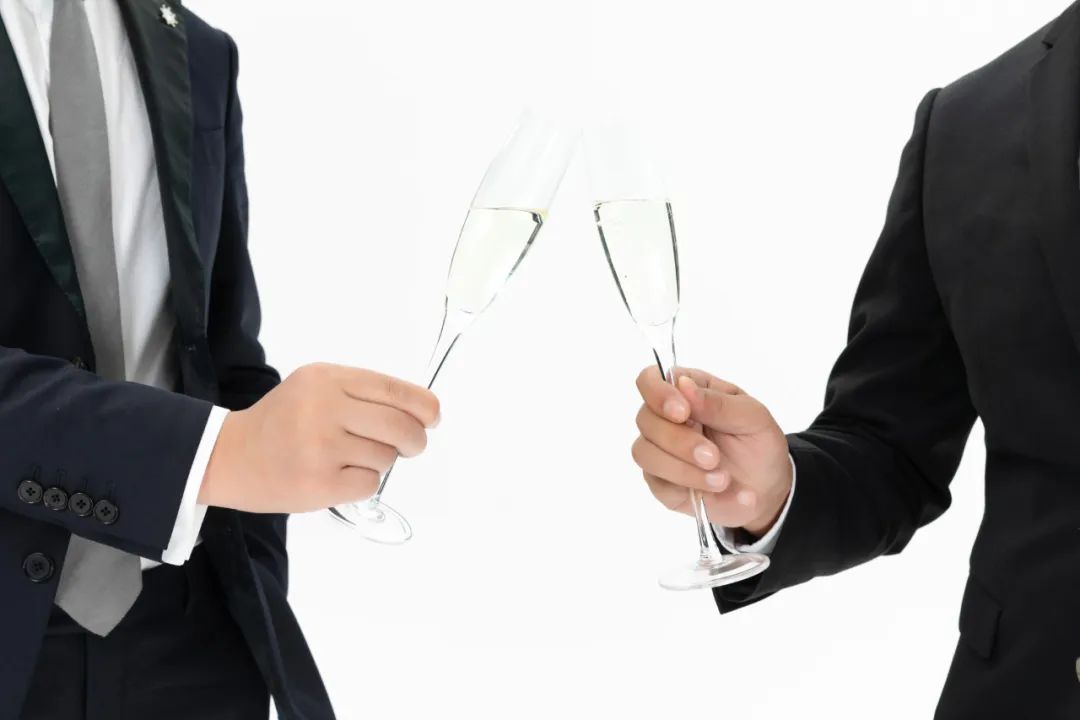 从资本市场看白酒行业：两极分化下的投资机遇