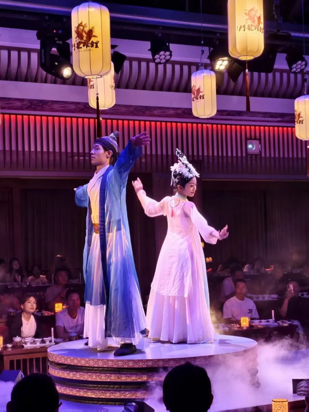 烤肠3.0时代来了!宜可食品凭“卤肉肠”杀入佐餐赛道,经销商直呼“赚翻了”