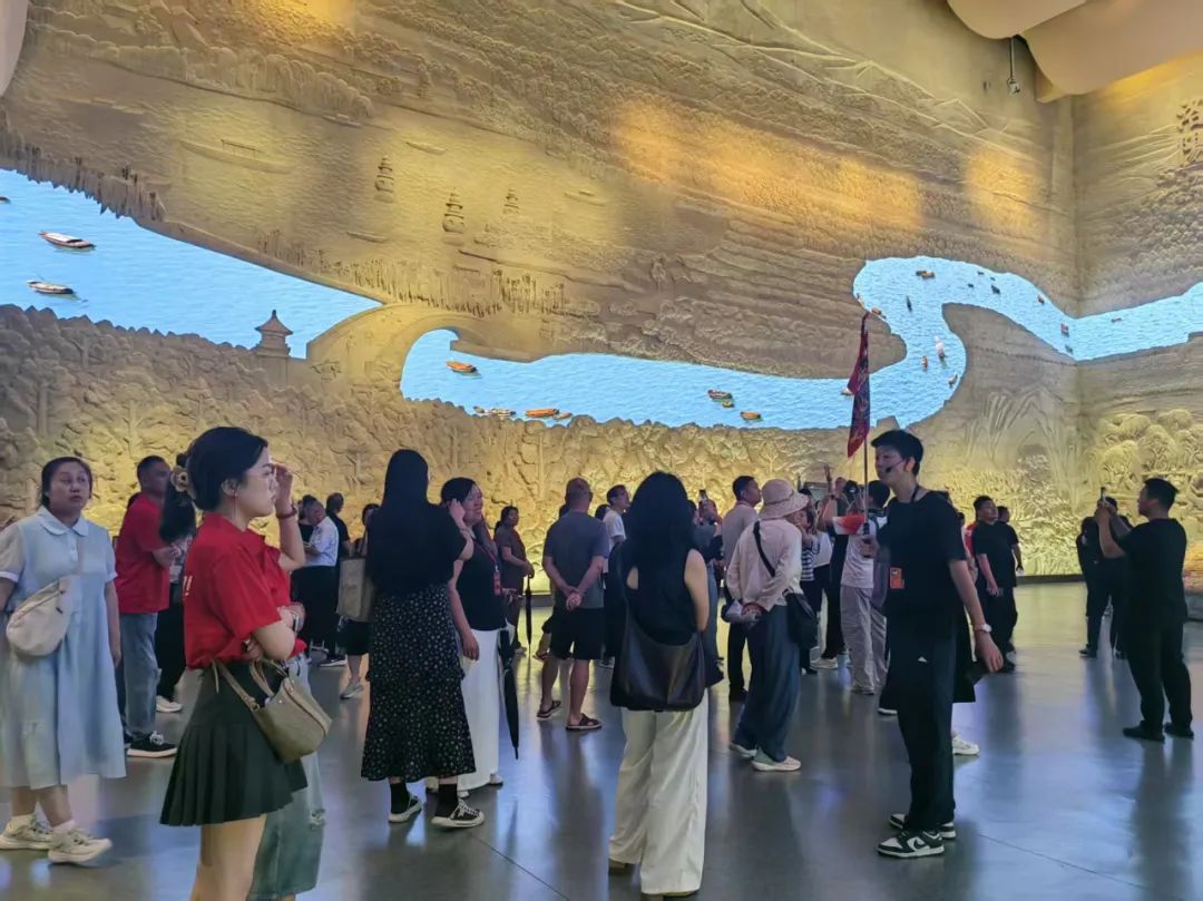 烤肠3.0时代来了!宜可食品凭“卤肉肠”杀入佐餐赛道,经销商直呼“赚翻了”
