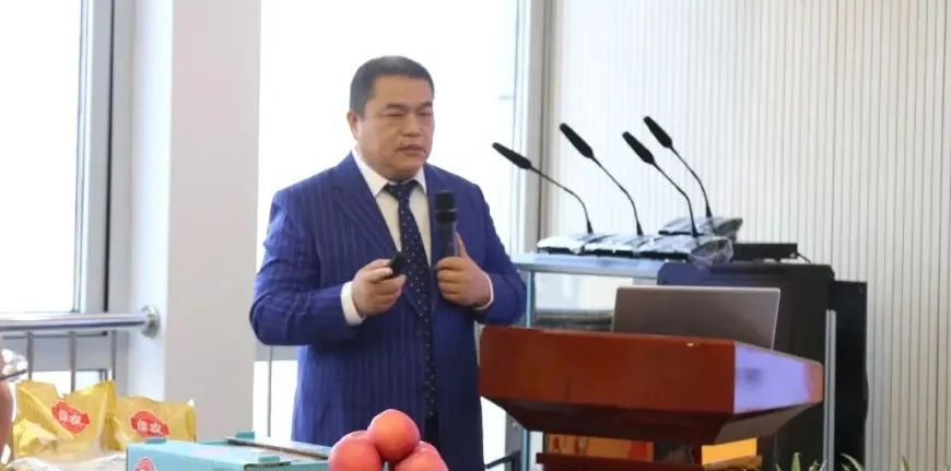 火成山姆“人气王”!硬刚都乐的中国“香蕉大王”,腰杆终于硬了