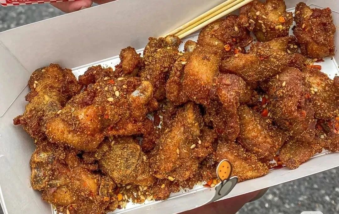 鸡架半成品卖断货、脱销!工厂:谢邀,机器已冒烟