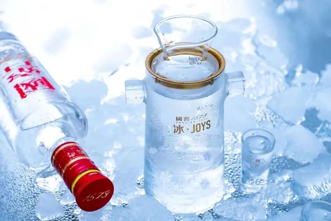 跳出阶段性，从更长周期看泸州老窖的韧性与潜能
