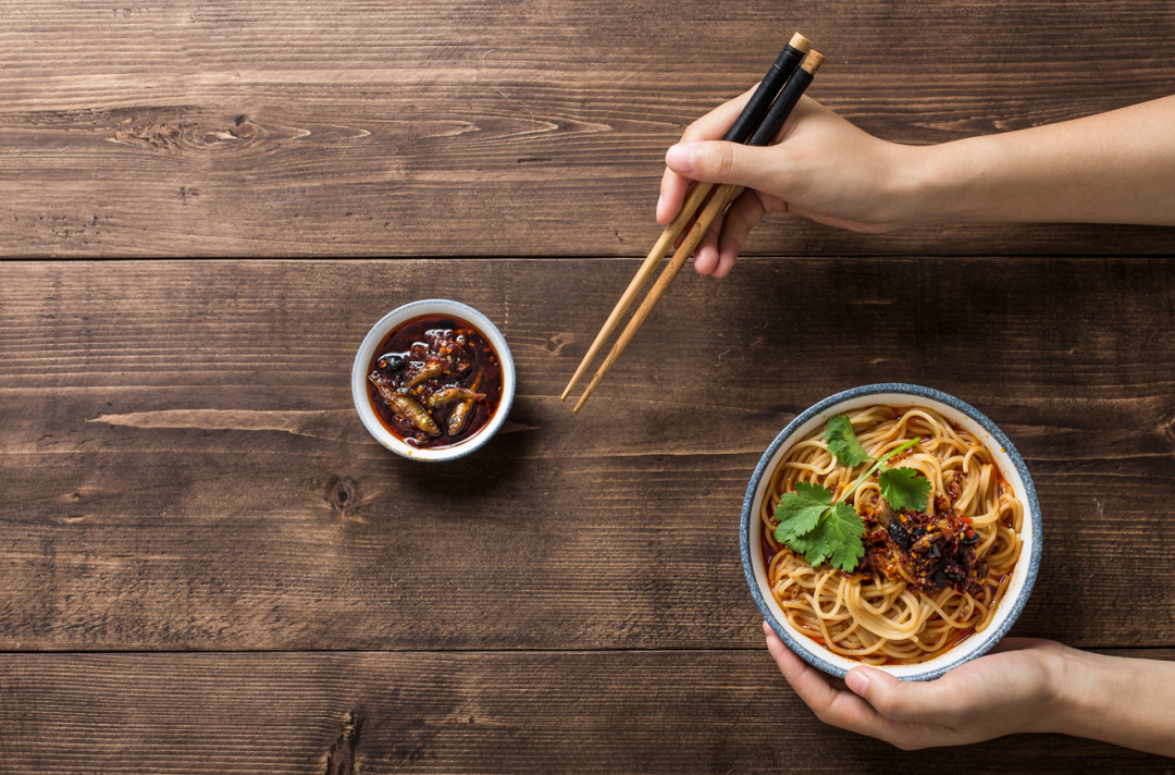 .8万亿“一人食”暗战!海底捞、安井、三全…餐饮食材企业疯狂抢滩"
