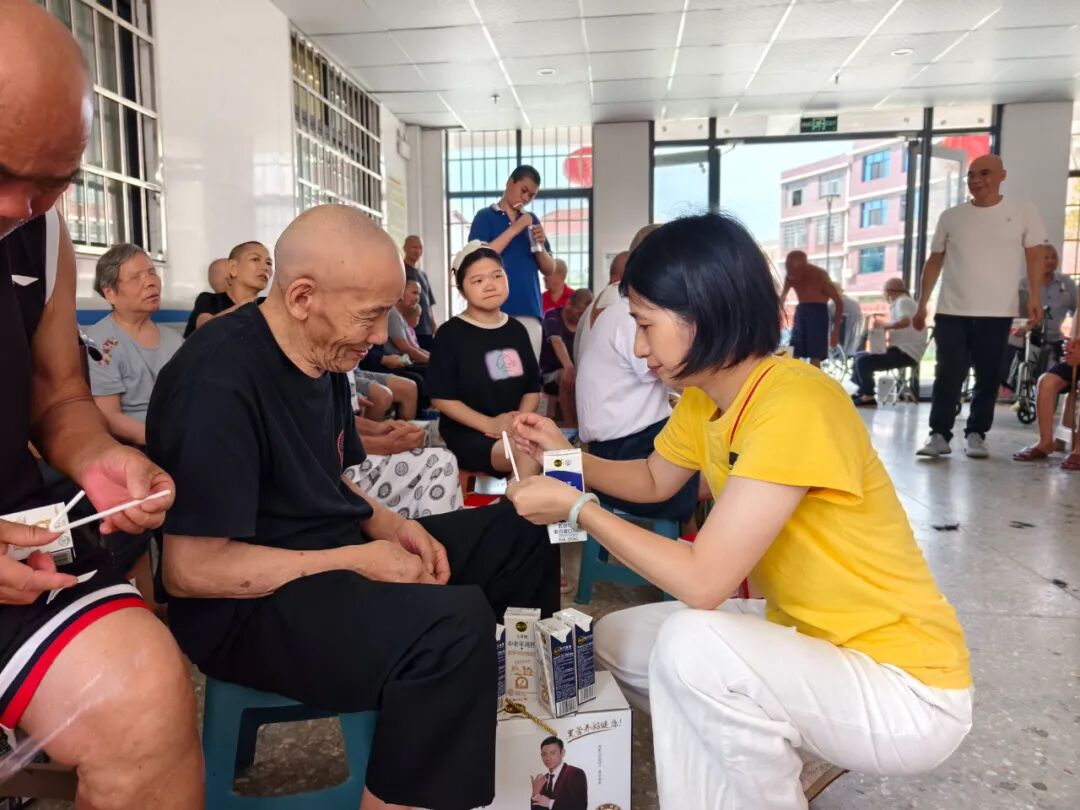 “中秋大战”强势爆单，南方中老年高钙奶给经销商吃下定心丸！