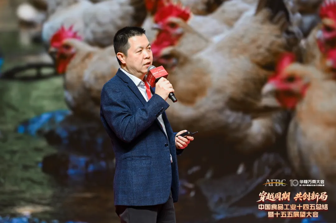 中华土鸡闪耀2025华糖万商大会,年鸡经济开启产业振兴新篇章!