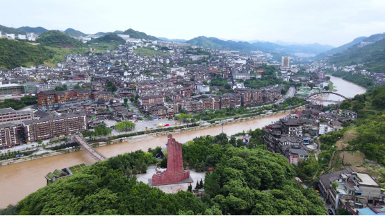 “白酒+”VS即时零售，哪种对策更靠谱？