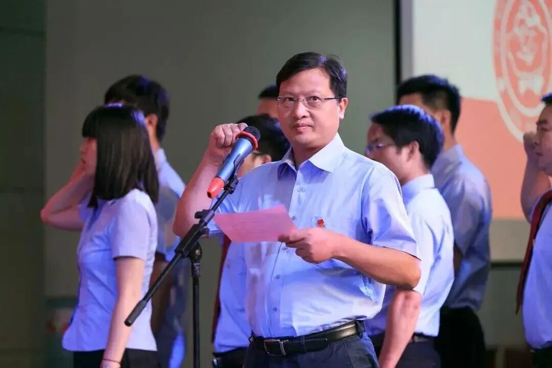 曾经在娃哈哈叱咤风云的大佬们,后来都去哪了?
