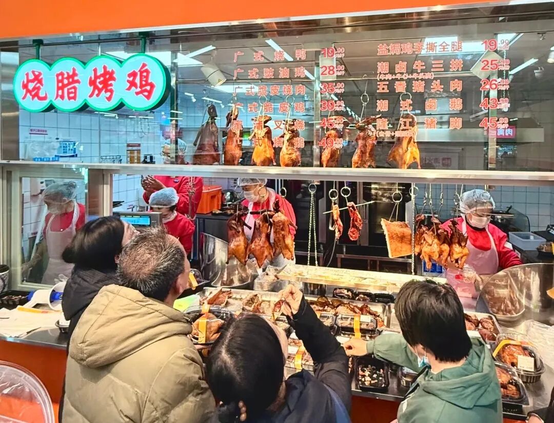 快乐猴“杀”到广东！4月佛山开店，美团vs盒马“华南大战”再迎重磅玩家