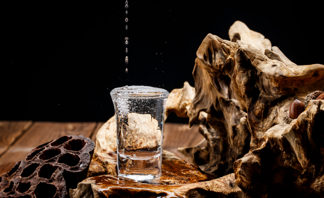 高端白酒，是时候换种表达了！｜白酒新形势⑦