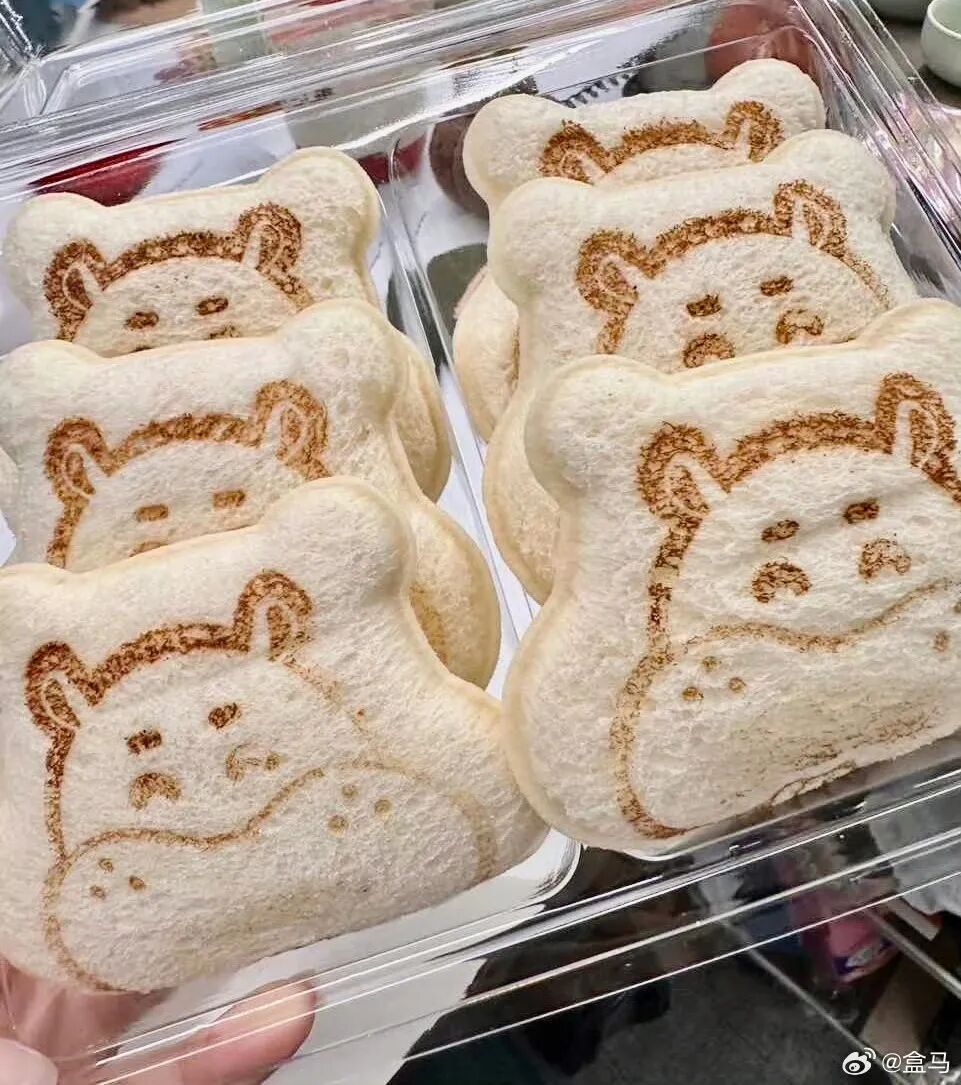 食业周报丨东鹏茶饮料暴增208.99%、盒马1.3亿出售烘焙资产、元气森林推新…