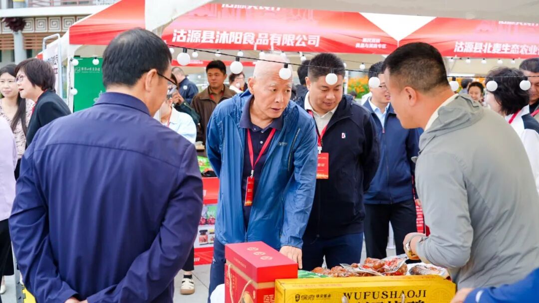河北省2026“吃货季”(张家口站)暨京津冀健康食品推广与惠民展销活动在沽源县启动