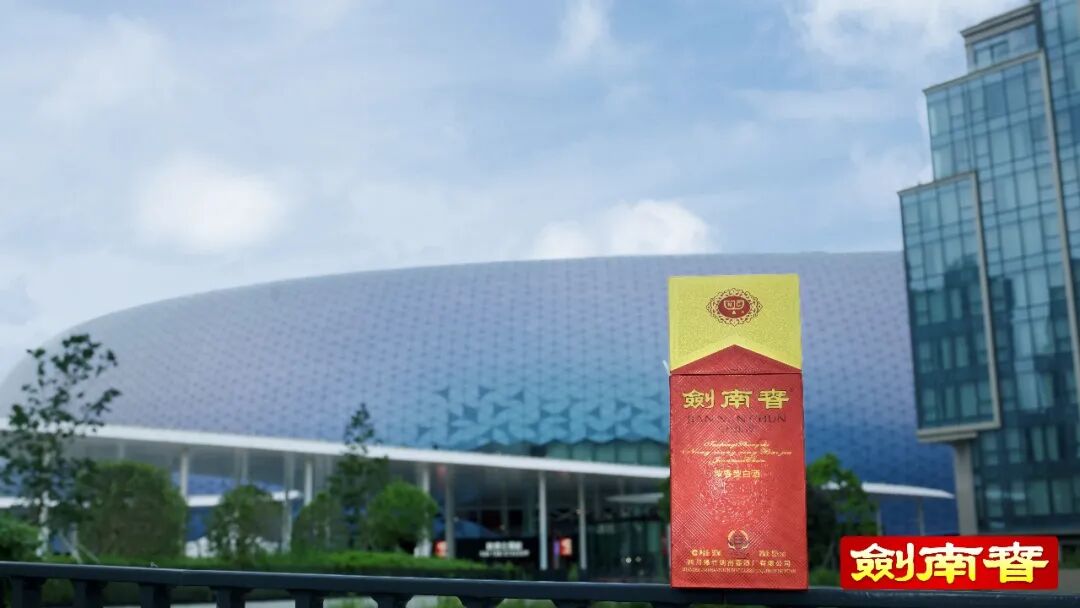 携手曼城香港行,剑南春解码体育营销新范式