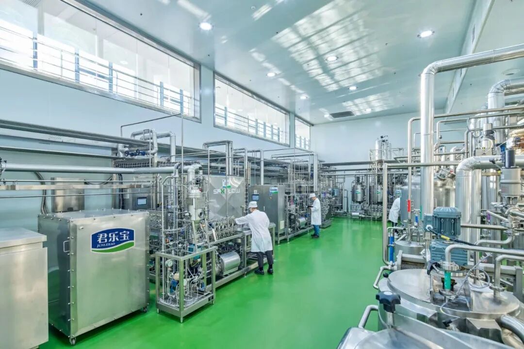 扎根河北30年,一名狠人干出200亿乳品王国