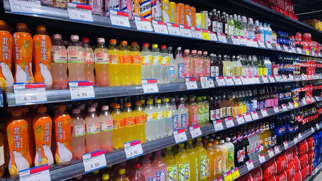7家饮品企业上半年业绩出炉！大盘遇冷下，谁在逆势上扬？"