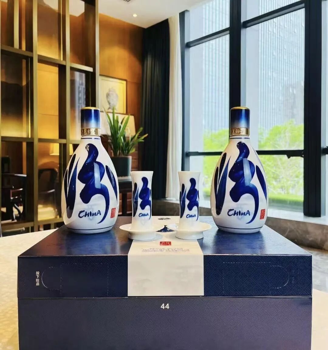汾酒发布2026年半年报，行业深度调整期，精细化转型成头部酒企共同选择