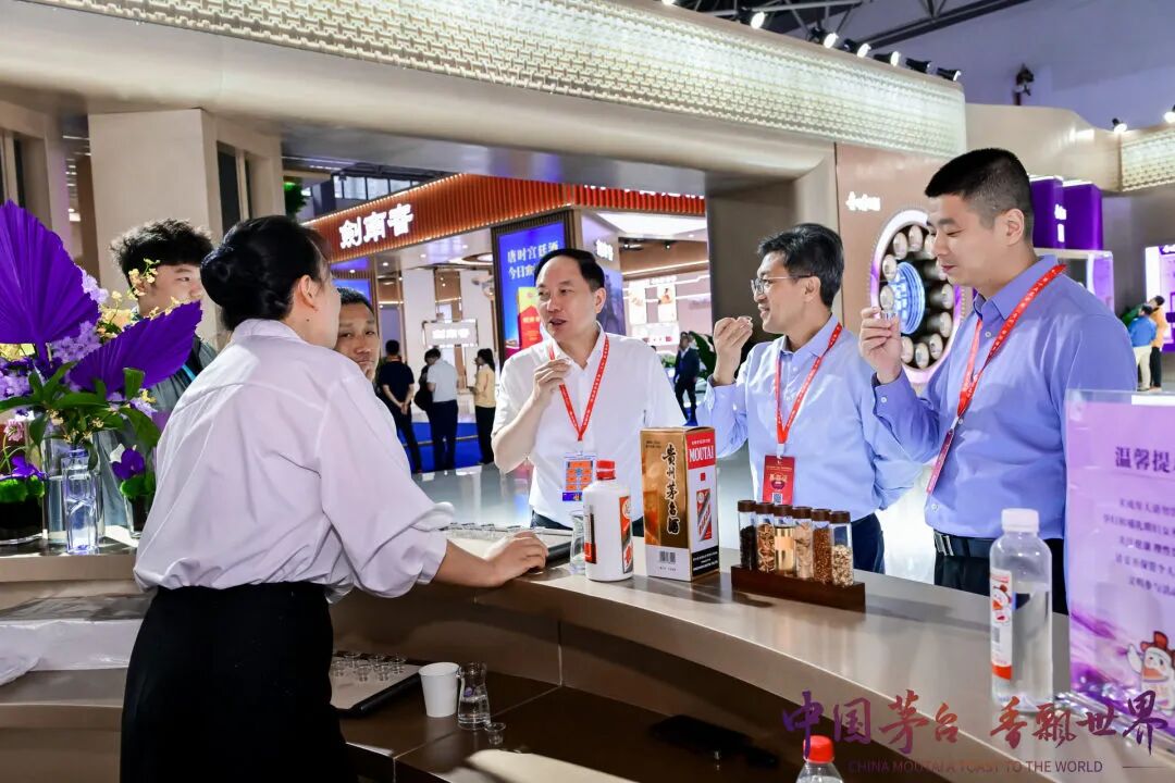 重构白酒消费新生态，茅台“全面向C”的酒博会样本观察
