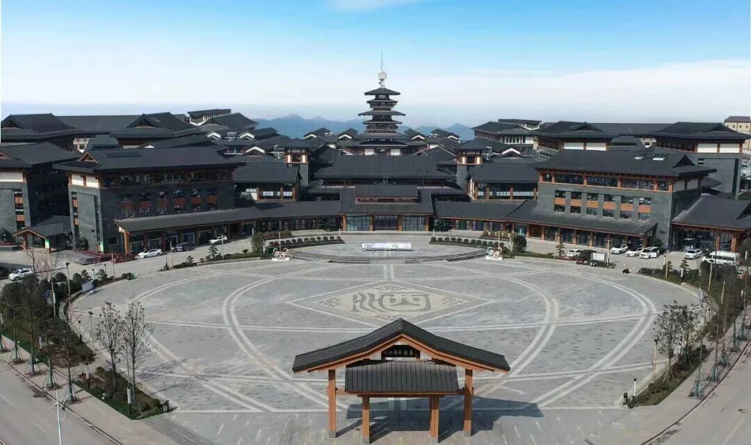 以矩阵谋长远:解码仁怀酱酒集团穿越周期的产品战略