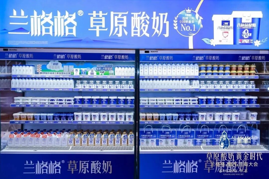 单店产出惊人!新鲜零食赛道,谁把产品卖爆了?