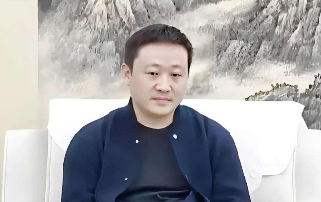 0后夫妻，把奶茶店开到卢浮宫"