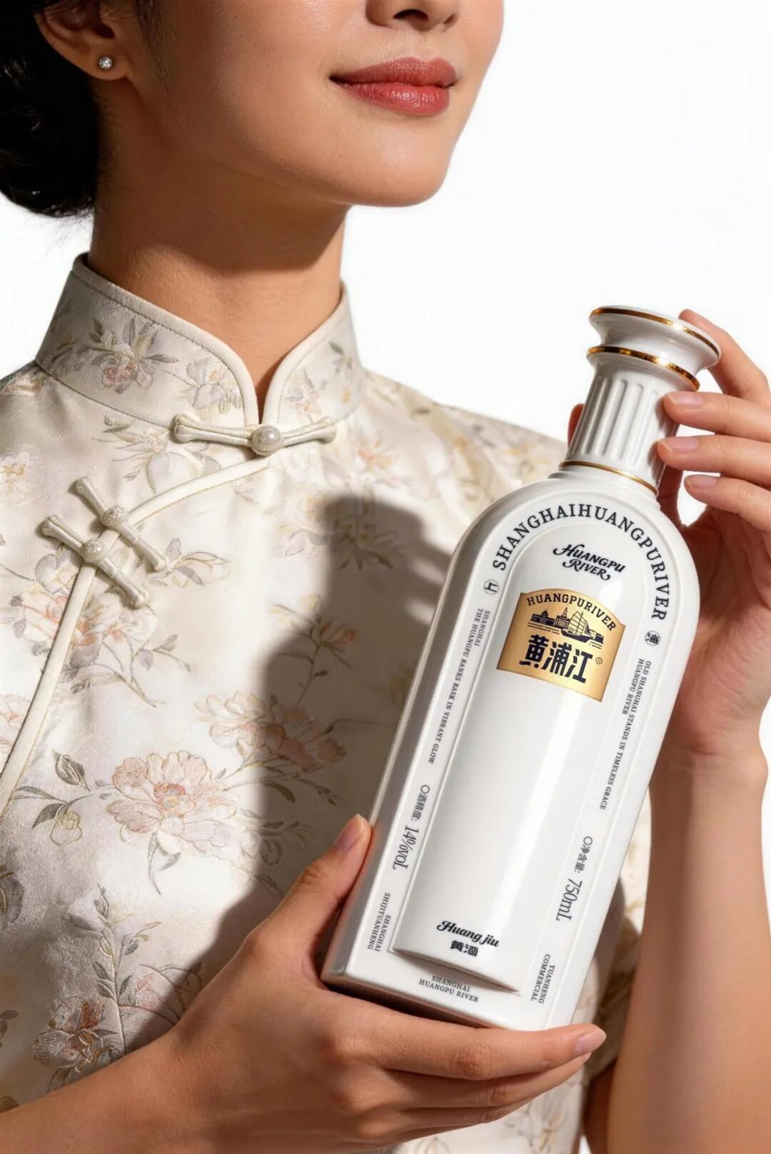 重磅!黄浦江黄酒发布,大商换道抢红利,锁定周期新窗口