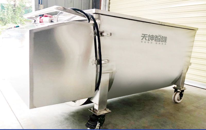600L保温搅拌车