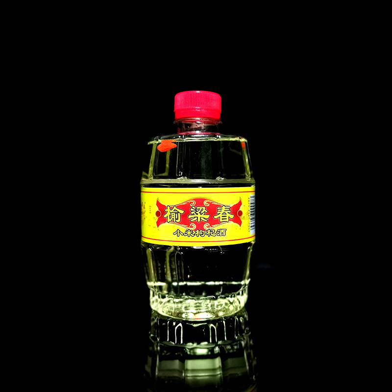 榆粱春小米枸杞酒