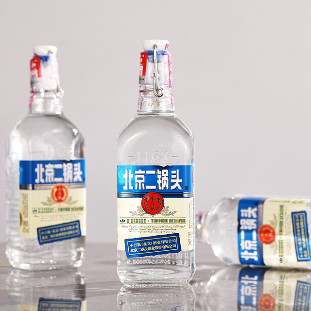 出口小方瓶 经典蓝标 42度 清香型