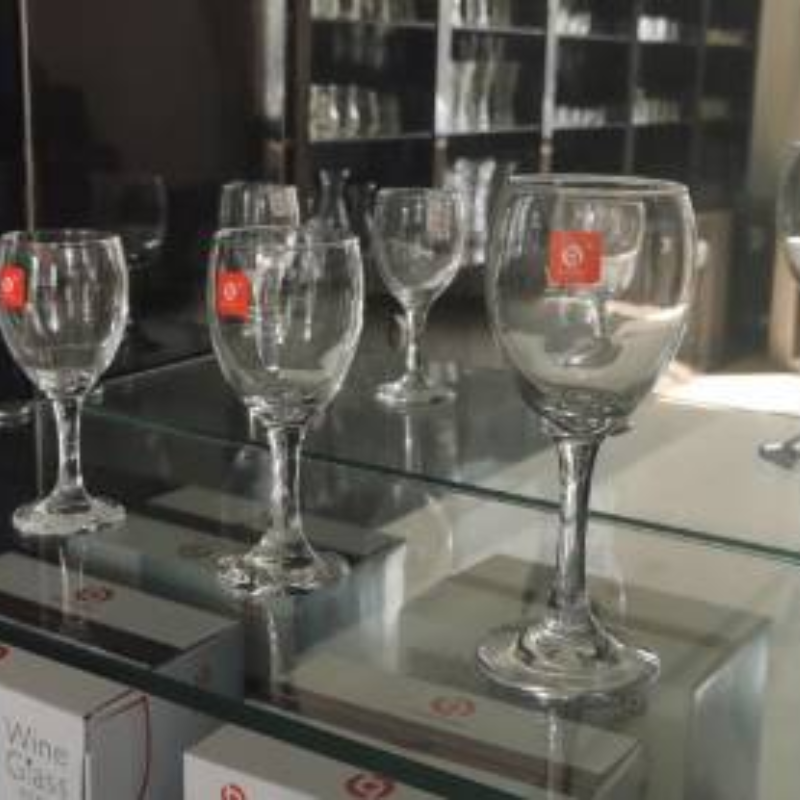 酒杯