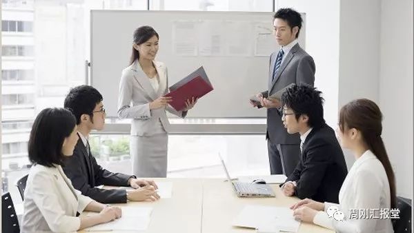 真正有城府的人,都用这四个方法汇报工作