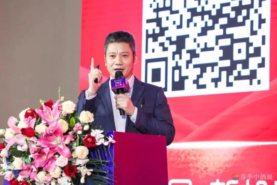 杨光、余方强论道:酱酒产业将破3000亿,凭什么?