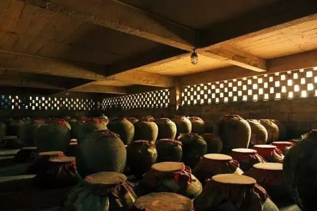 为什么洋酒比白酒更容易上头？