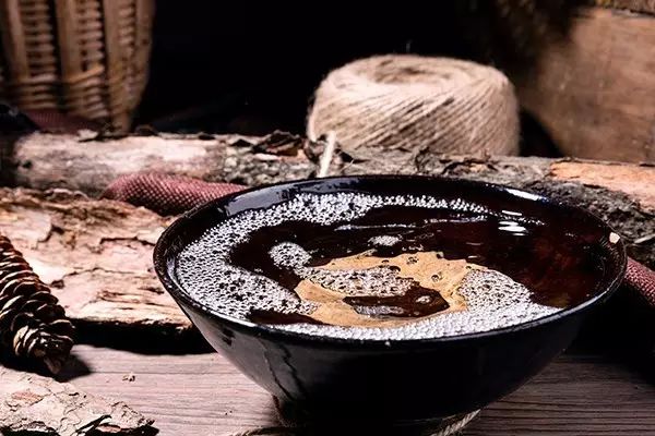 为什么说酱酒是对身体伤害最小的健康型白酒?