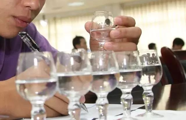 白酒基础知识大全,看了受益匪浅!