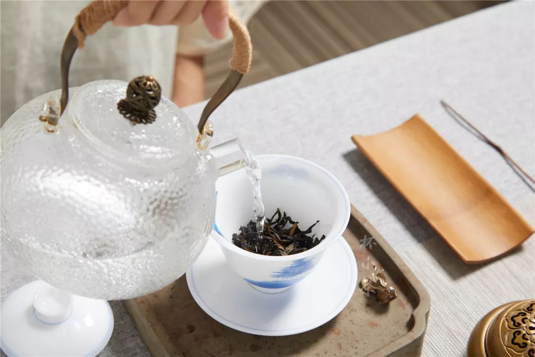 以茶代酒这个行为，竟然有一千多年了…