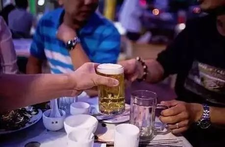 酒人有酒相,一眼识出别人的酒量