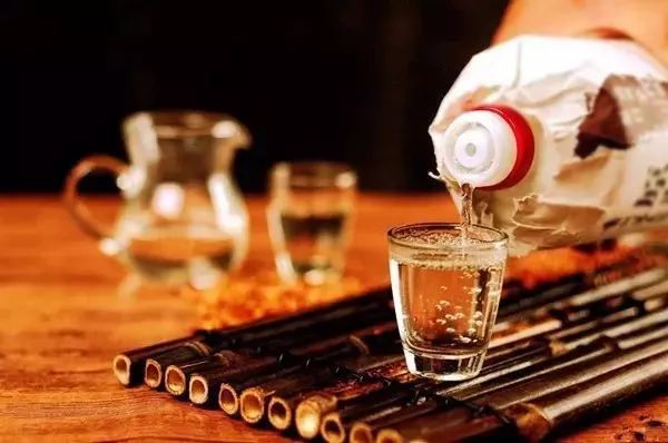 愿你出走半生,仍做岁月归人。