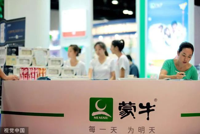 2020年蒙牛营收净利双降,“双千亿目标”只完成一半