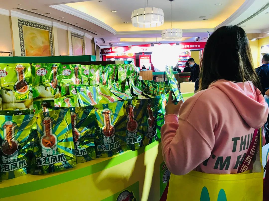 风向新品丨品品首创“非辐照”凤爪,能否搅动品类革新