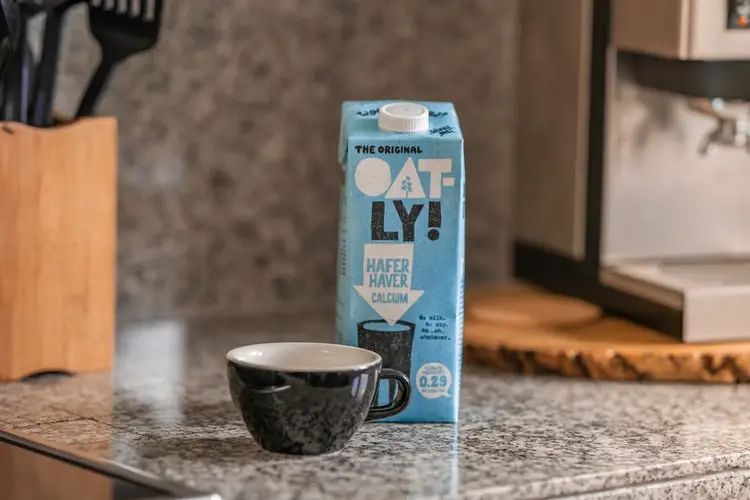 巨亏的燕麦奶Oatly开启百亿美元的资本盛宴