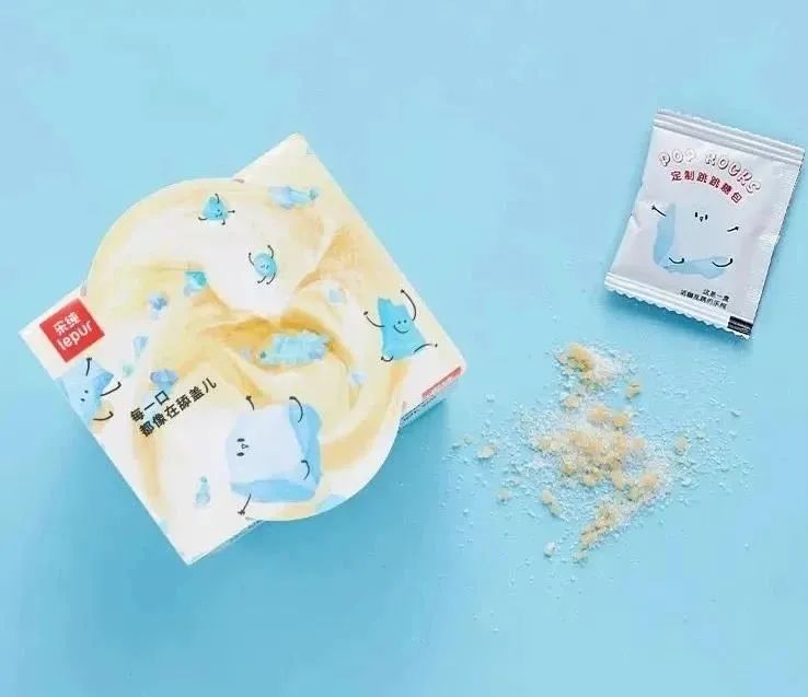 奈雪的茶通过港交所聆讯;欧洲杯带动零食销量飙升