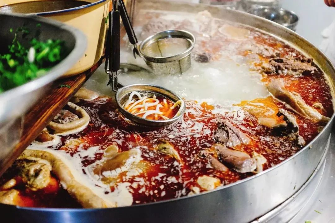群雄割据,资本热捧:一碗米粉的千亿生意经