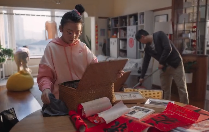 营销案例:国际品牌的新春广告,该如何“接地气”?