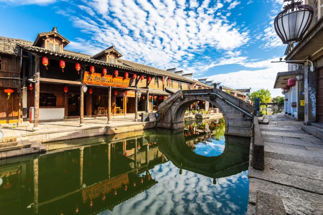 一座黄酒小镇新生背后的中国文旅超级操盘手