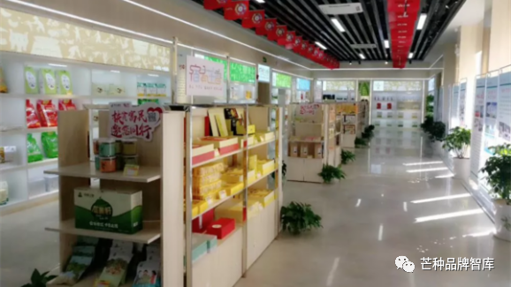 芒种追踪丨宿有千香:母品牌举大旗,子品牌唱好戏