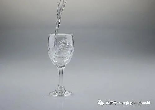 白酒淡季学会这套品鉴会，旺季销量不用愁！