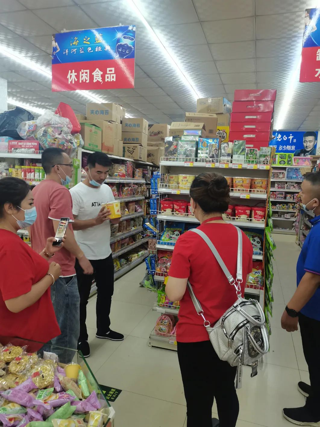 观摩现场5.jpg 藏不住了!河间市场再起风云!