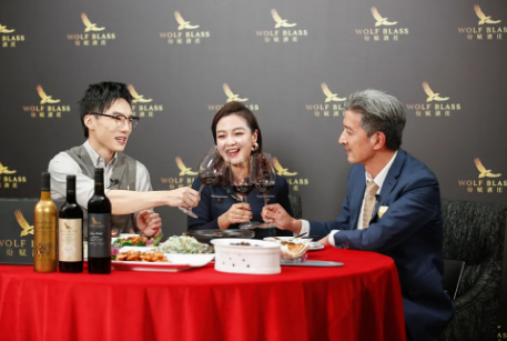 攻占“春节档”，各大品牌酒企营销火热！