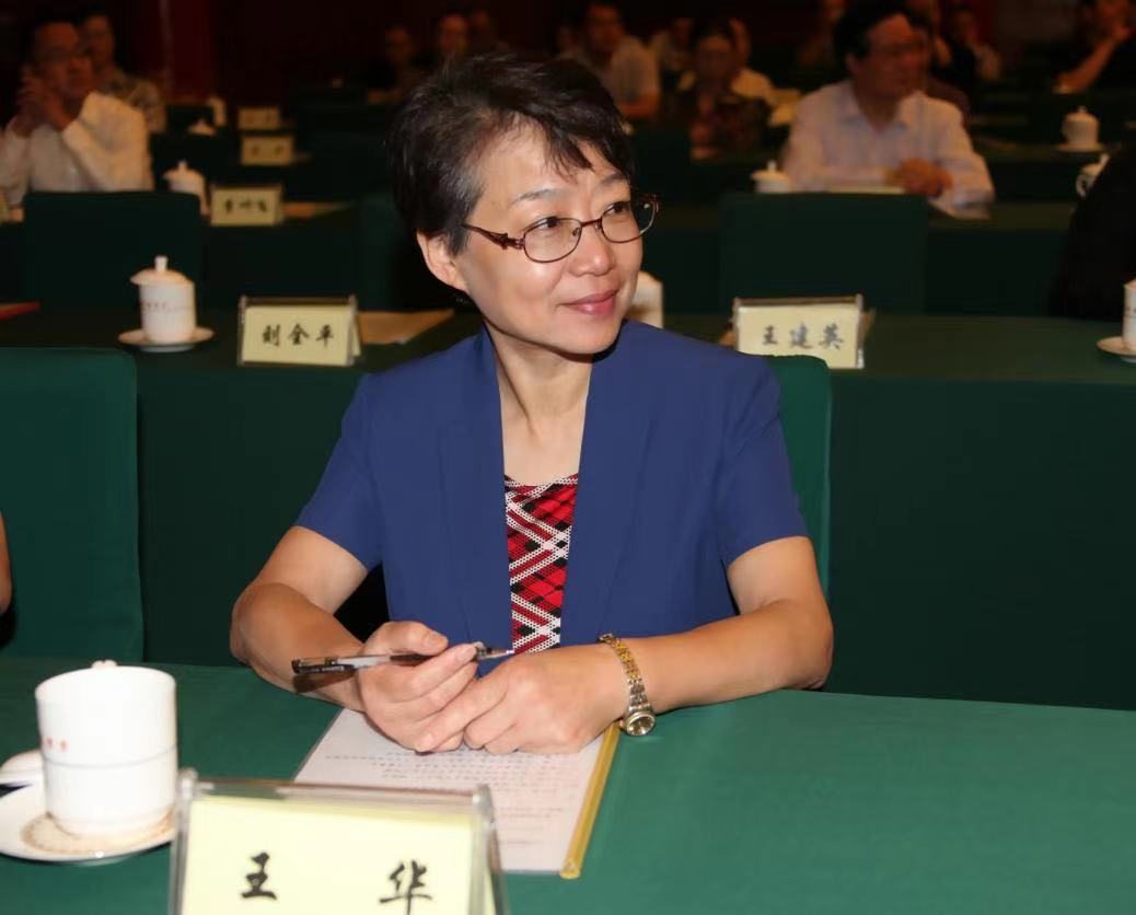 致敬！中国葡萄酒业“了不起”的她力量