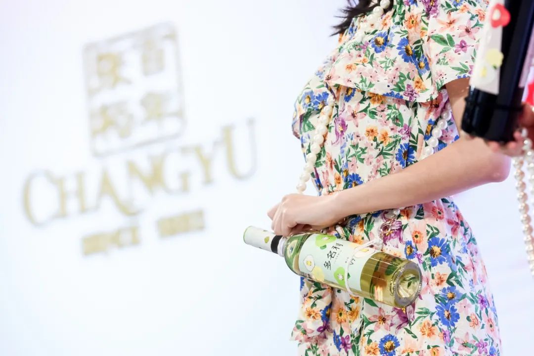 春暖花自开,2021张裕葡萄酒春飨会成都启幕